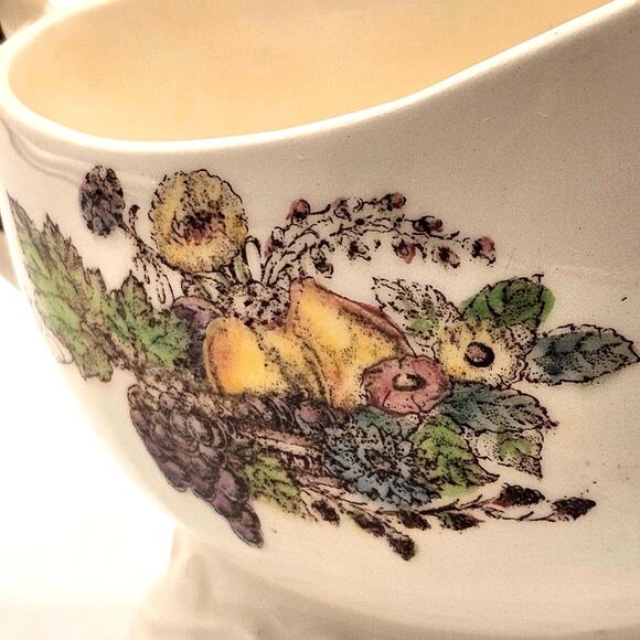 Retro California USA Ceramic Gravy Boat by Vernon Kilns and Metlox Fruitdale - Picture 3 of 9